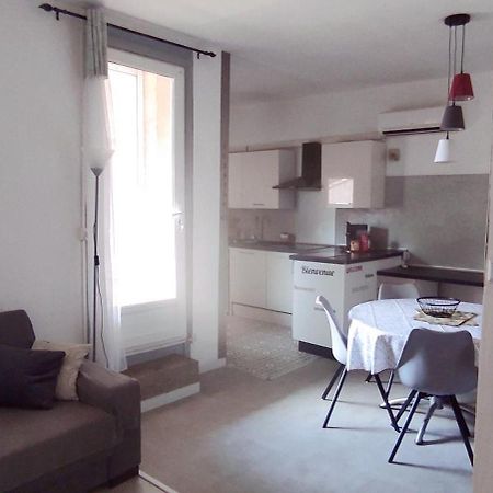 Appartement Avec Terrasse Narbonne Exterior foto