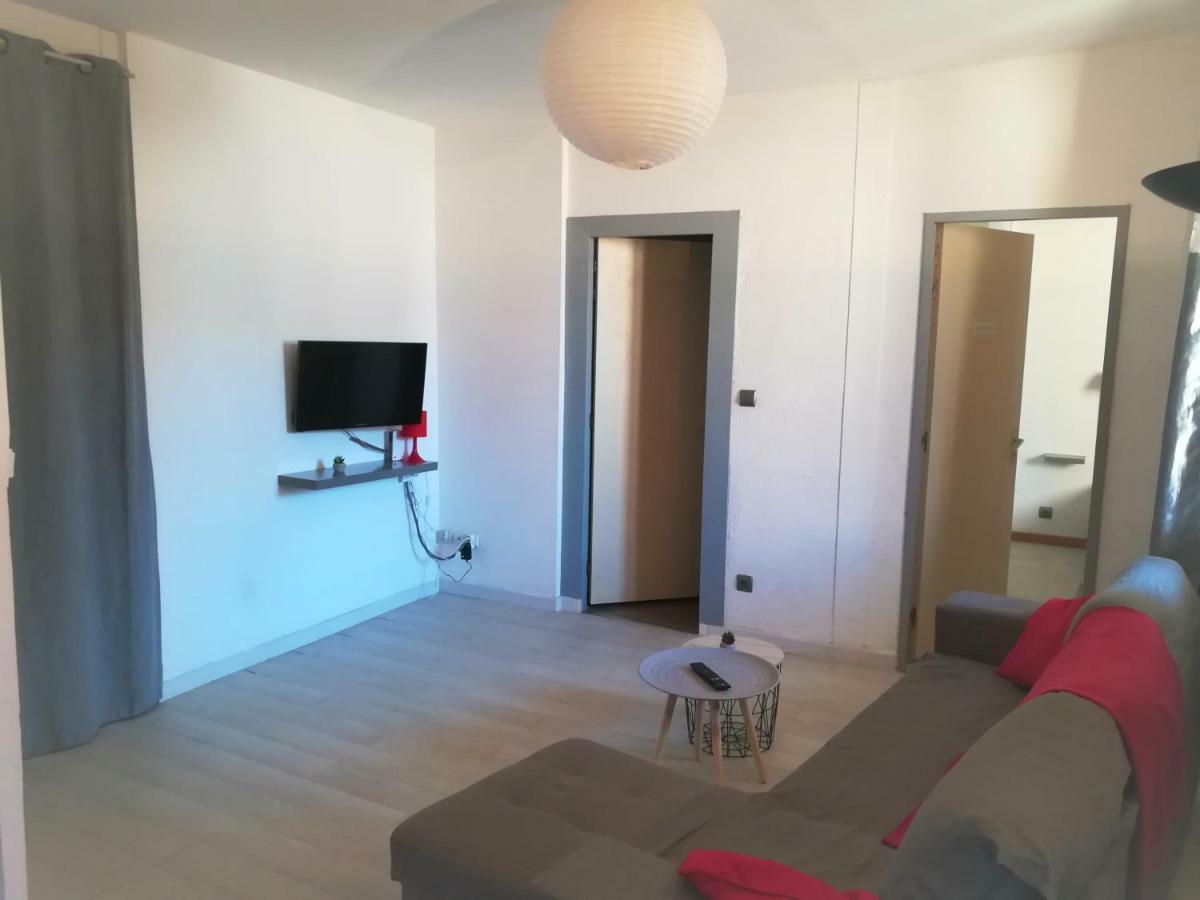 Appartement Avec Terrasse Narbonne Exterior foto